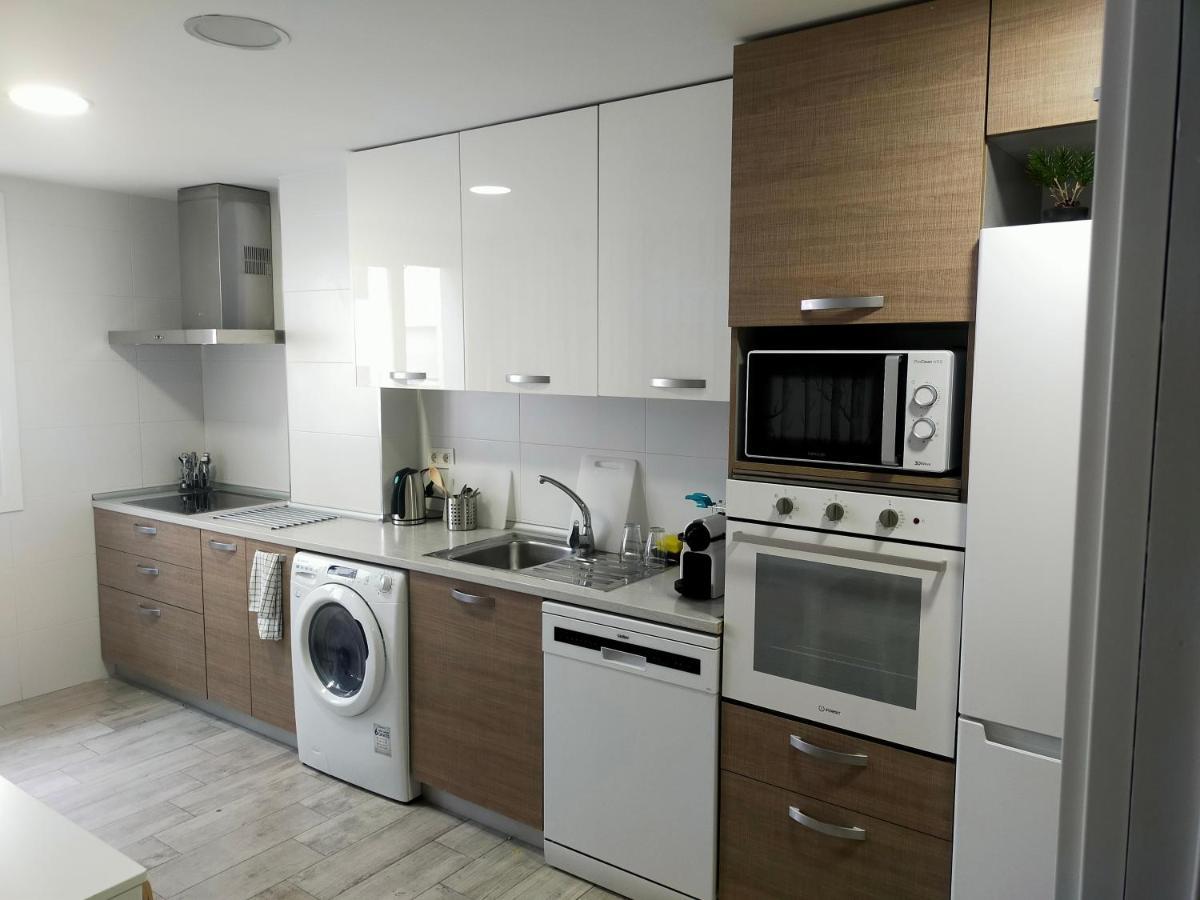 Lc Gran Via Apartment Zaragoza Bagian luar foto